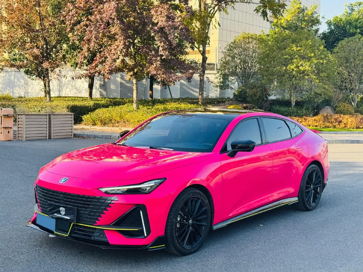 2022 ChangAn UNI-V 1.5T 188HP L4 7DCT