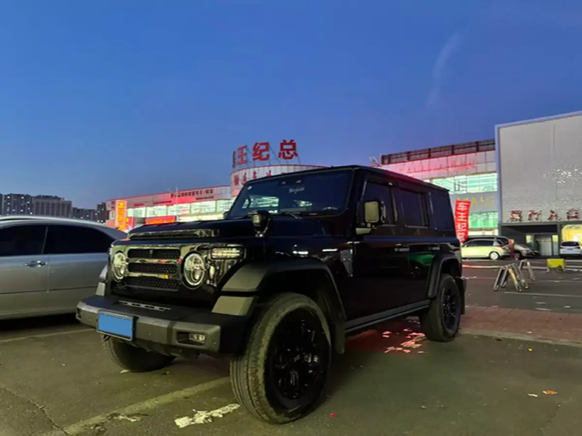 2024 212 212 T01 2.0T 252HP L4 8AT