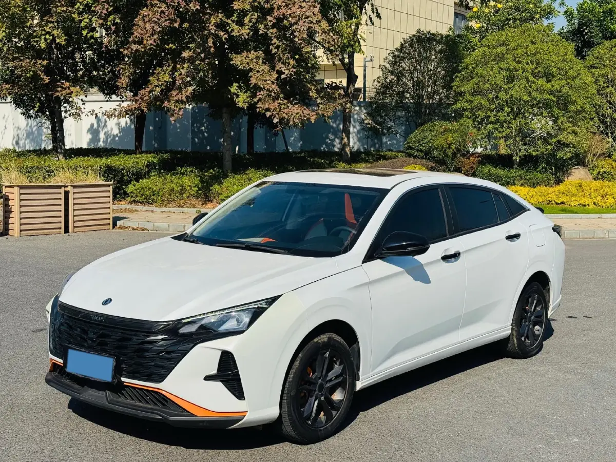 2023 DongFeng Aeolus YiXuan 1.5L 125HP L4 6DCT