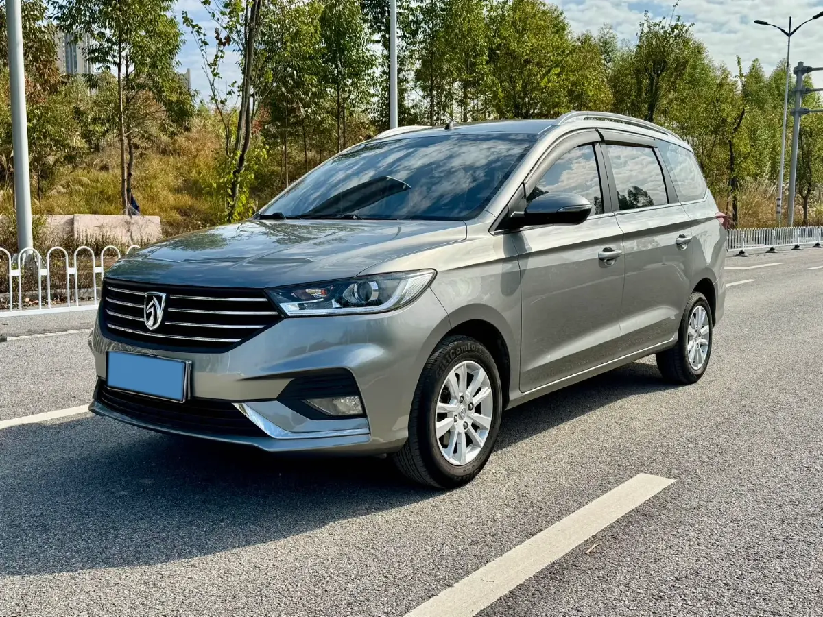 2018 BaoJun 360 1.5L 112HP L4 6MT