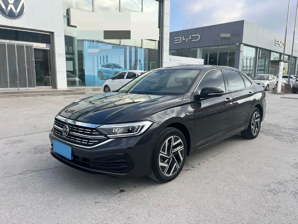 2023 Volkswagen Sagitar 1.4T 150HP L4 7DCT