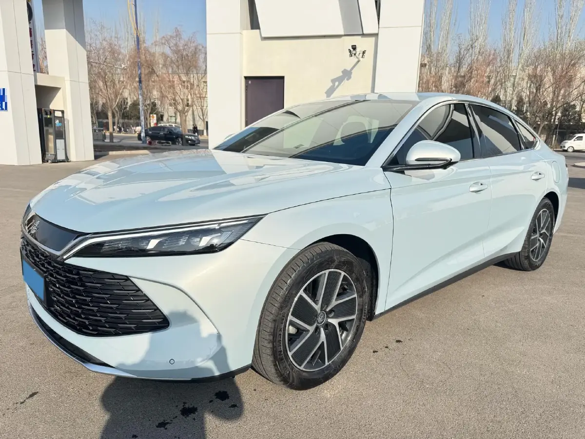 2024 BYD QinL 1.5L 101HP L4 E-CVT PHEV 15.87KWH