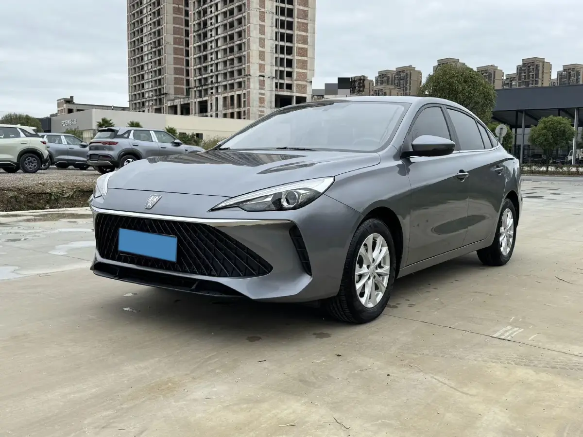 2023 Roewe i5 1.5L 129HP L4 CVT