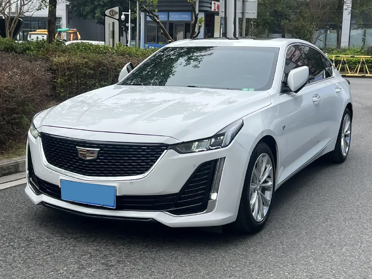 2021 Cadillac CT5 2.0T 237HP L4 10AT