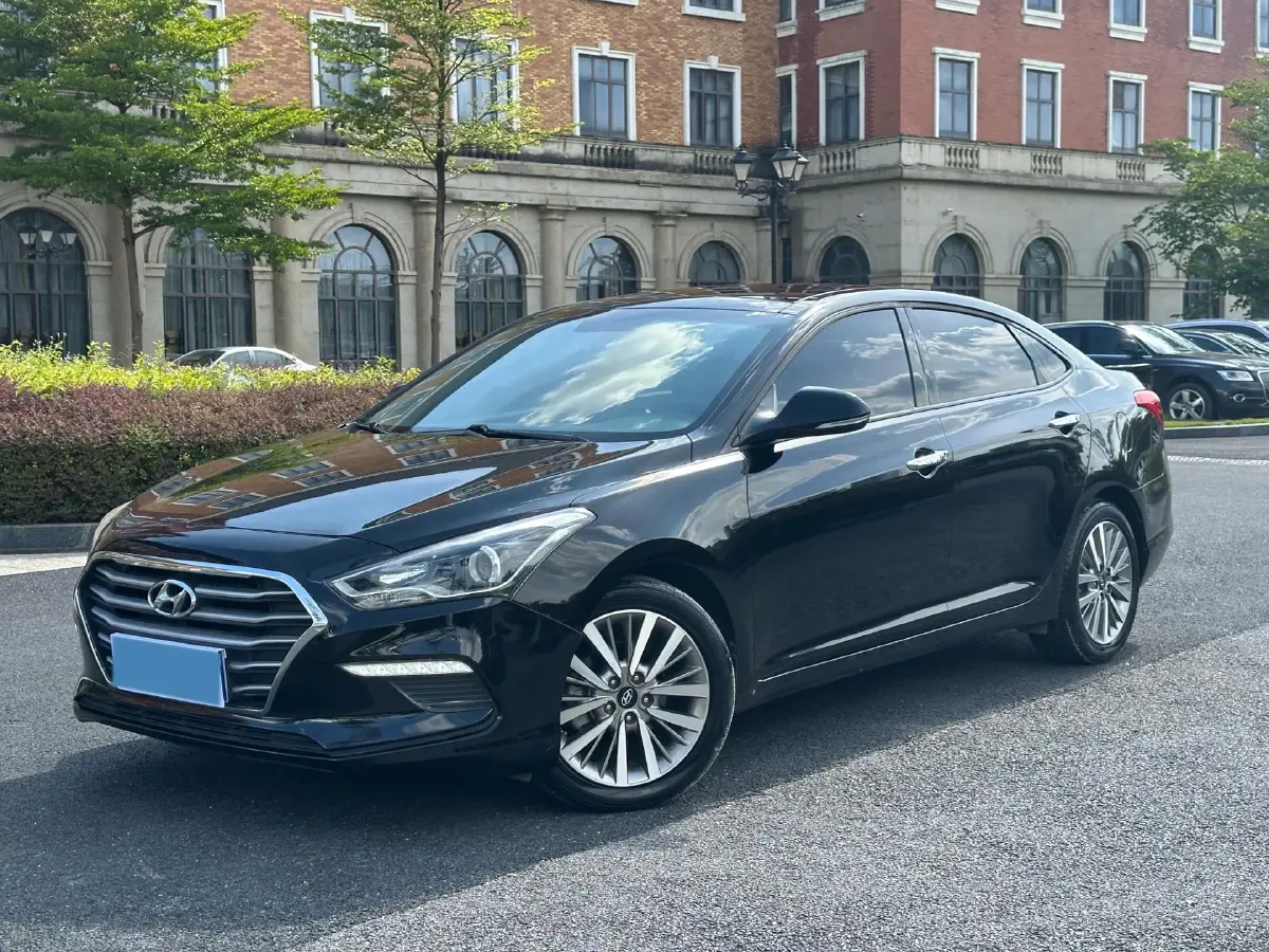 2017 Hyundai Mistra 1.8L 143HP L4 6AT