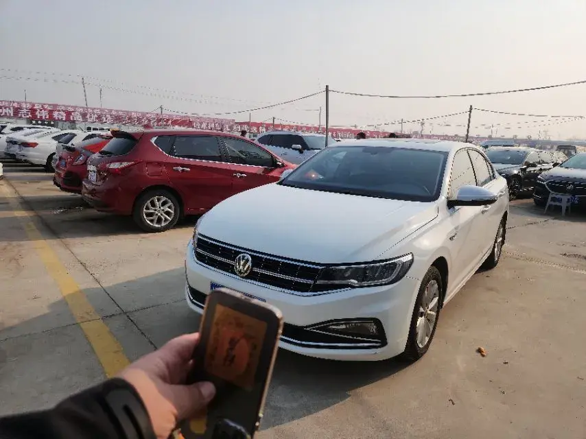 2020 Volkswagen Bora 1.5L 113HP L4 6AT