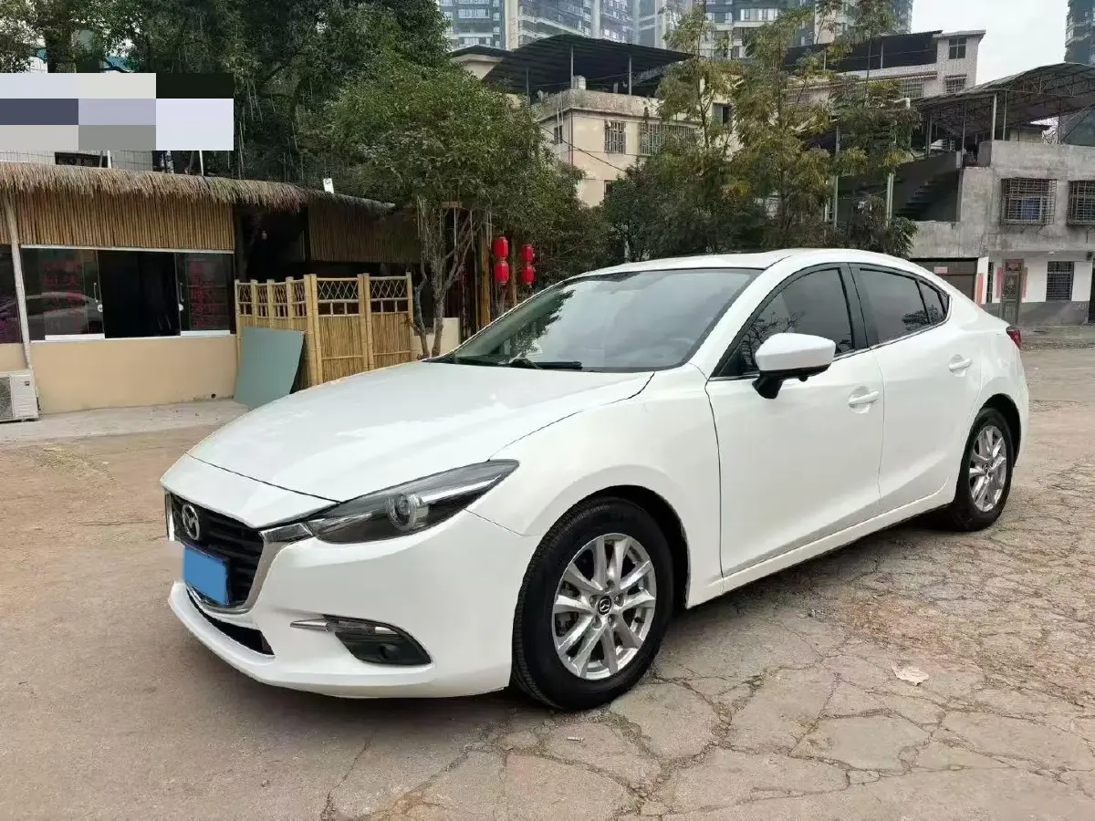2017 Mazda 3 Axela 1.5L 117HP L4 6MT