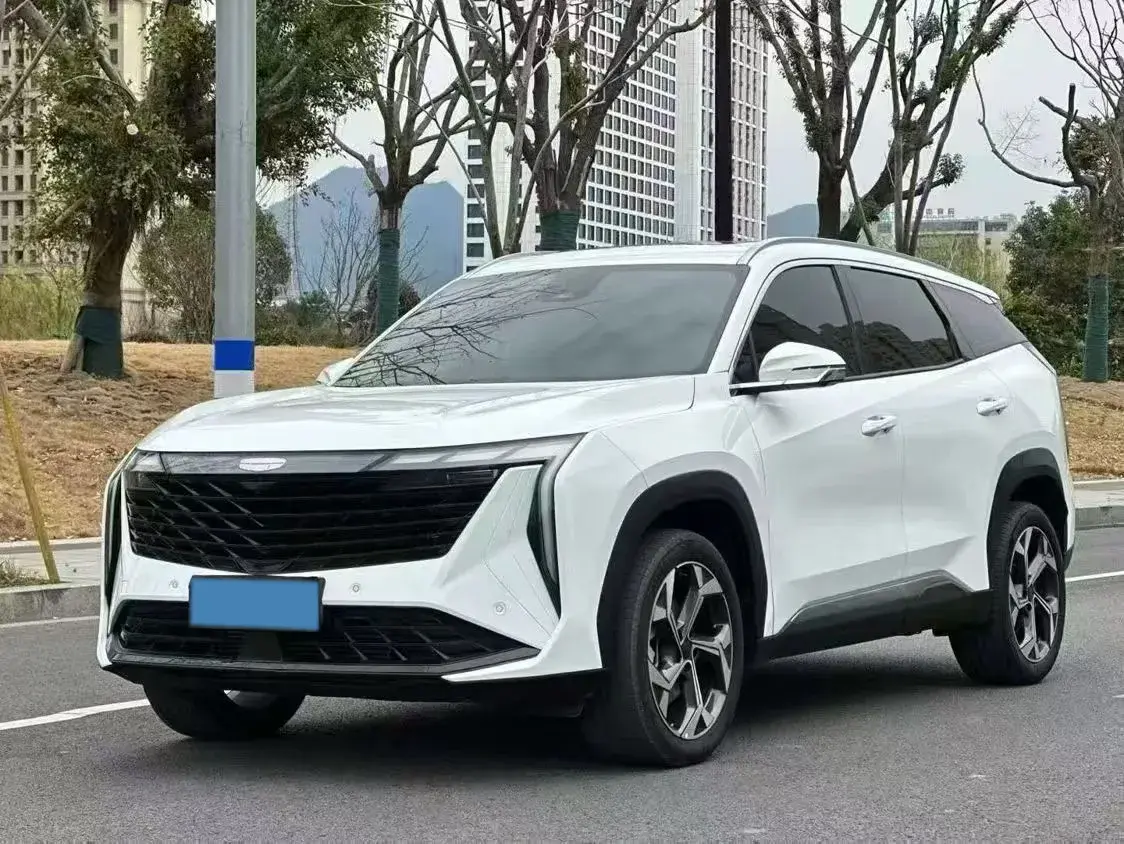 2023 Geely StarRay 2.0T 218HP L4 7DCT