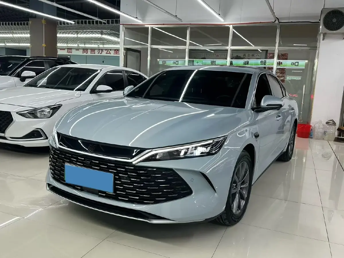 2025 BYD QinL 1.5L 101HP L4 E-CVT PHEV 15.87KWH