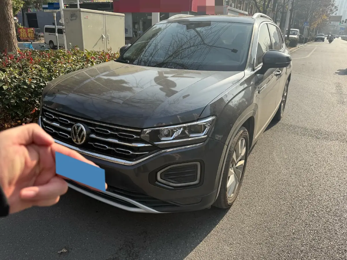 2020 Volkswagen Tayron 2.0T 186HP L4 7DCT