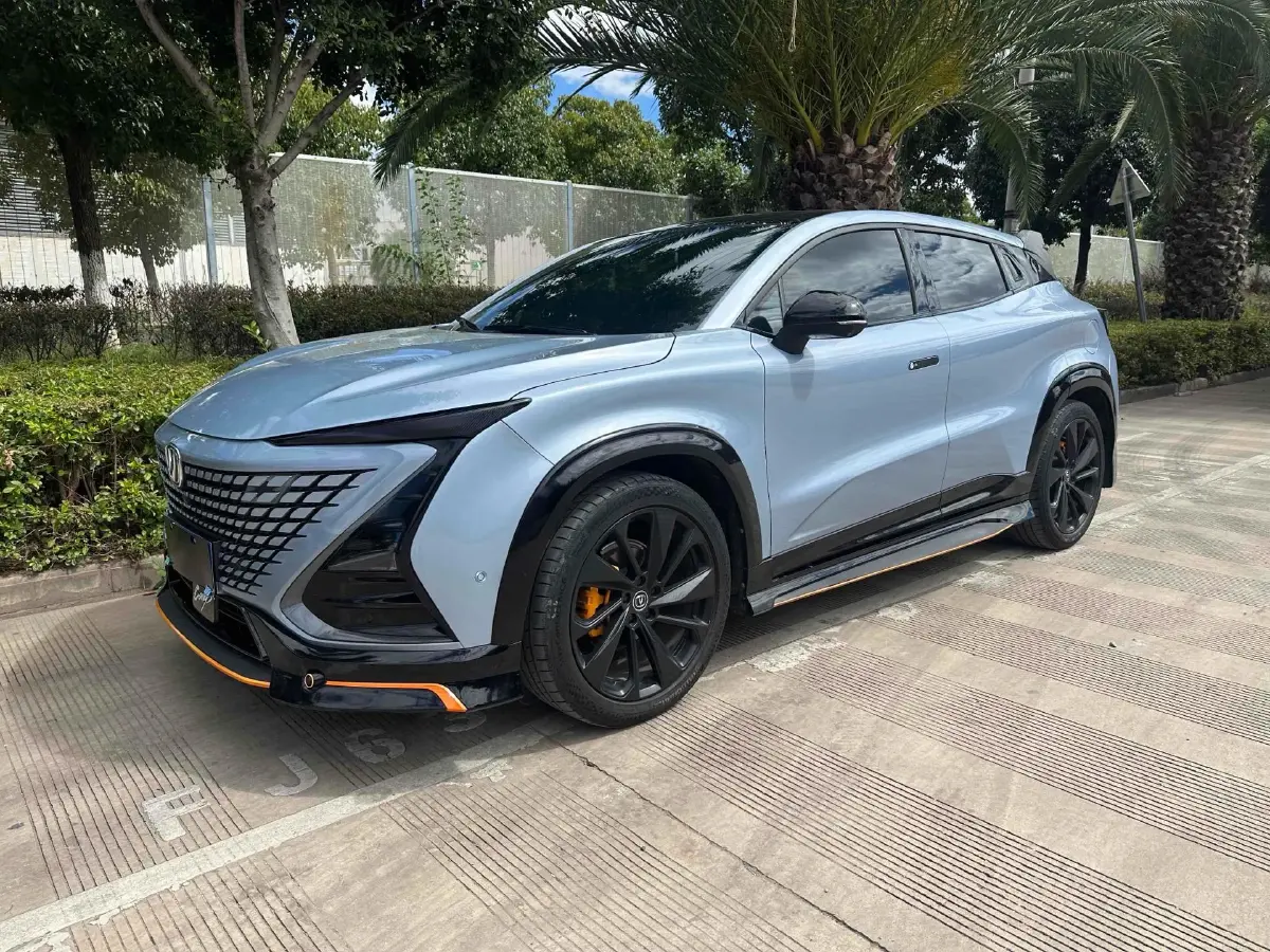 2021 ChangAn UNI-T 1.5T 180HP L4 7DCT