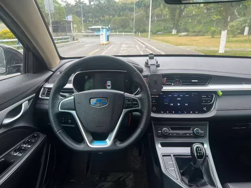 2018 Geely Emgrand 1.5L 109HP L4 5MT,autocango,china used car exporter,china ev exporter,chinese used car exporter,chinese used ev exporter