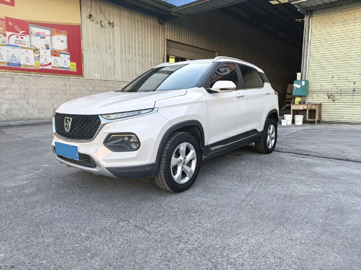 2019 BaoJun 730 1.5L 105HP L4 6MT
