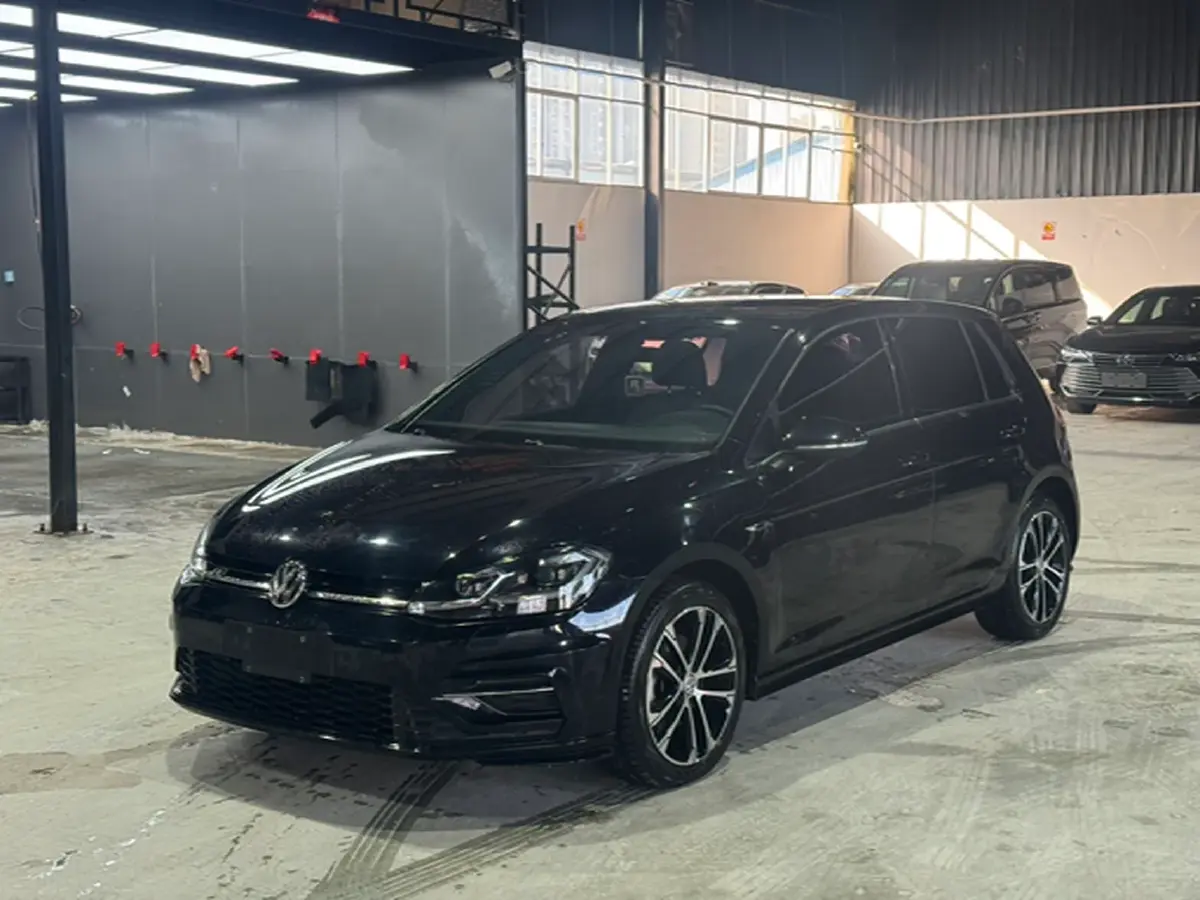 2018 Volkswagen Golf 1.4T 150HP L4 7DCT