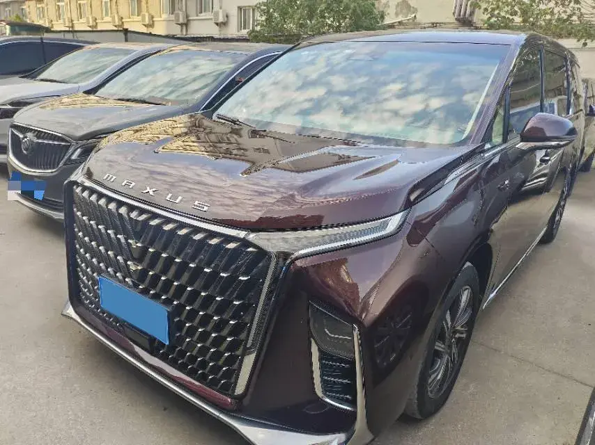 2024 MAXUS G90 2.0T 234HP L4 8AT