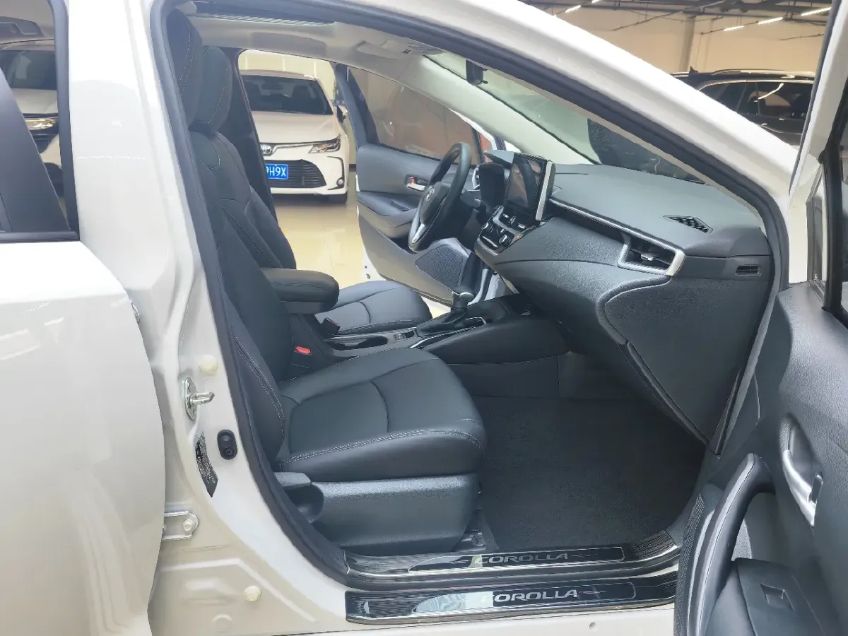 2022 Toyota Corolla Cross 2.0L 171HP L4 CVT,autocango,china used car exporter,china ev exporter,chinese used car exporter,chinese used ev exporter