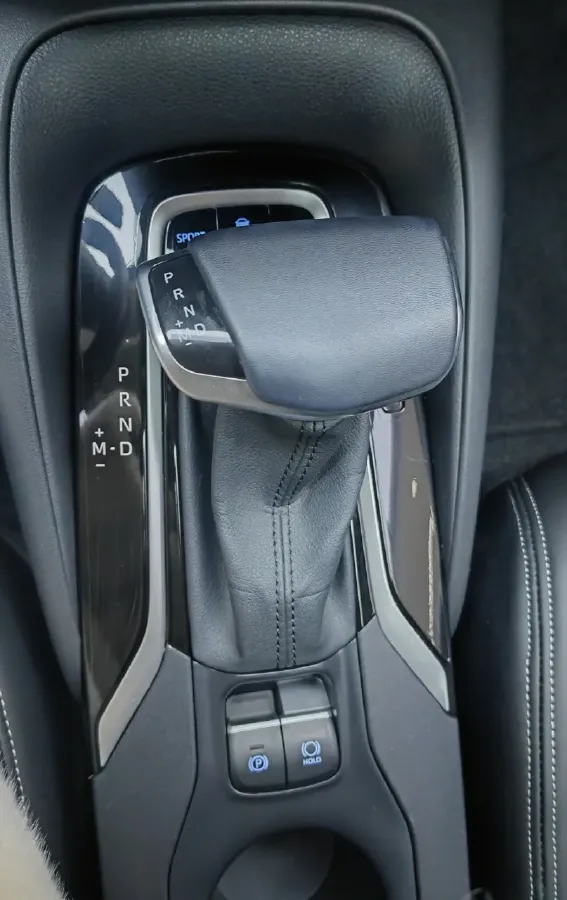 2022 Toyota Corolla Cross 2.0L 171HP L4 CVT,autocango,china used car exporter,china ev exporter,chinese used car exporter,chinese used ev exporter