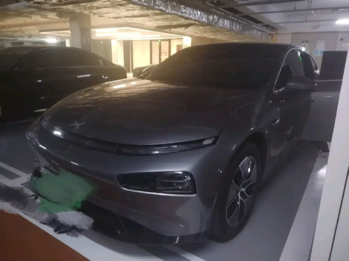 2023 Xpeng P7 BEV 86.2KWH