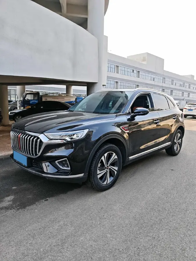 2022 HongQi HS5 2.0T 224HP L4 6AT