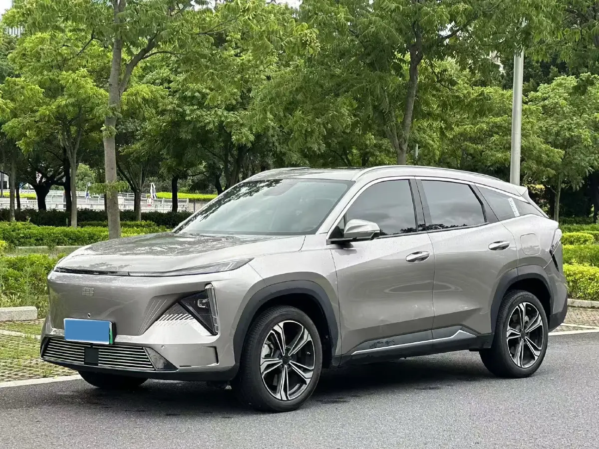 2023 Geely Galaxy L7 1.5T 163HP L4 3DHT PHEV 18.7KWH