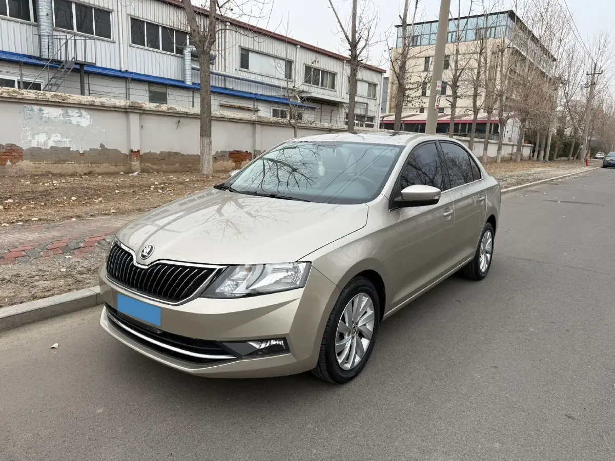 2018 Skoda Rapid 1.6L 110HP L4 5MT