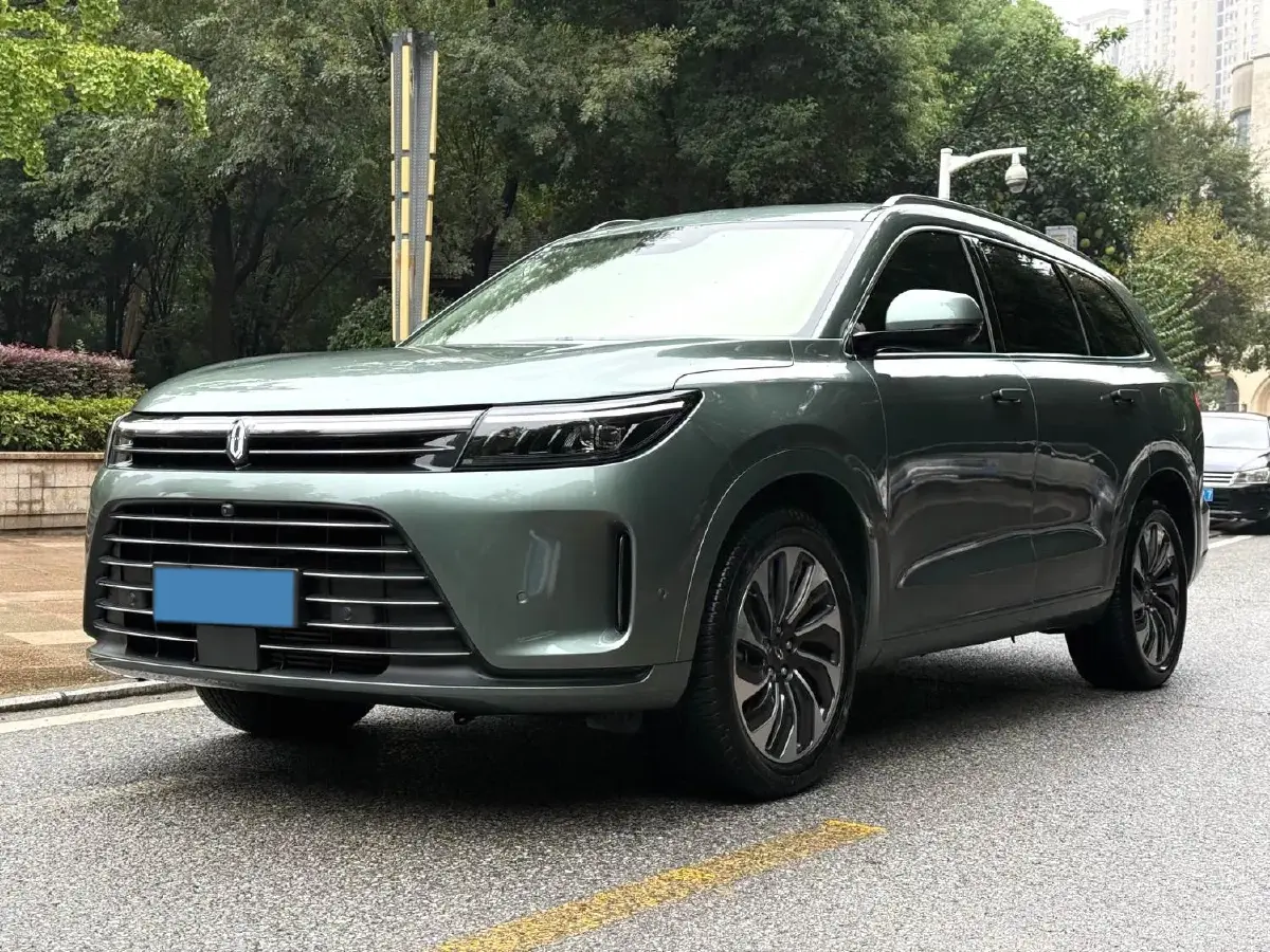 2022 Infiniti Q50L 2.0T 211HP L4 7AT