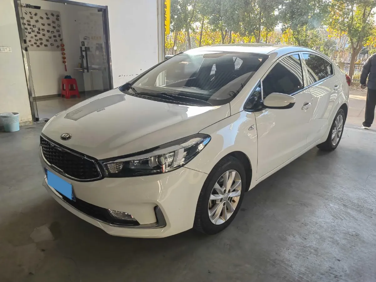 2017 Kia K3 1.6L 128HP L4 6AT,autocango,china used car exporter,china ev exporter,chinese used car exporter,chinese used ev exporter