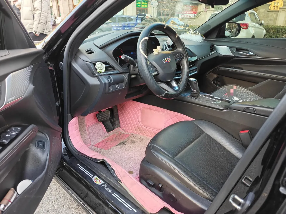 2023 Cadillac CT4 1.5T 211HP L4 8AT,autocango,china used car exporter,china ev exporter,chinese used car exporter,chinese used ev exporter