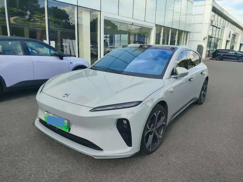 2024 NIO ET5T BEV 75KWH