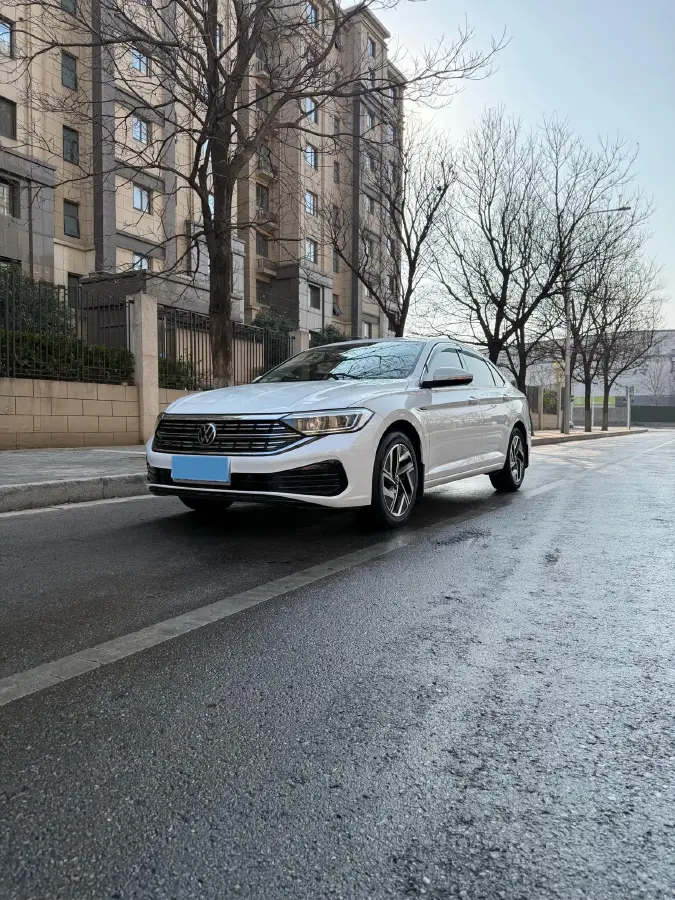 2023 Volkswagen Sagitar 1.4T 150HP L4 7DCT