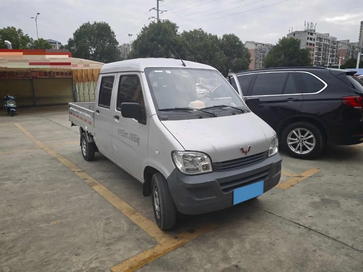 2023 WuLing ZhiGuang Mini Truck 1.5L 102HP L4 5MT,autocango,china used car exporter,china ev exporter,chinese used car exporter,chinese used ev exporter