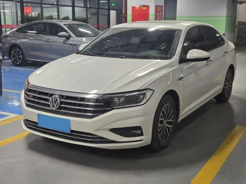 2021 Volkswagen Sagitar 1.4T 150HP L4 7DCT