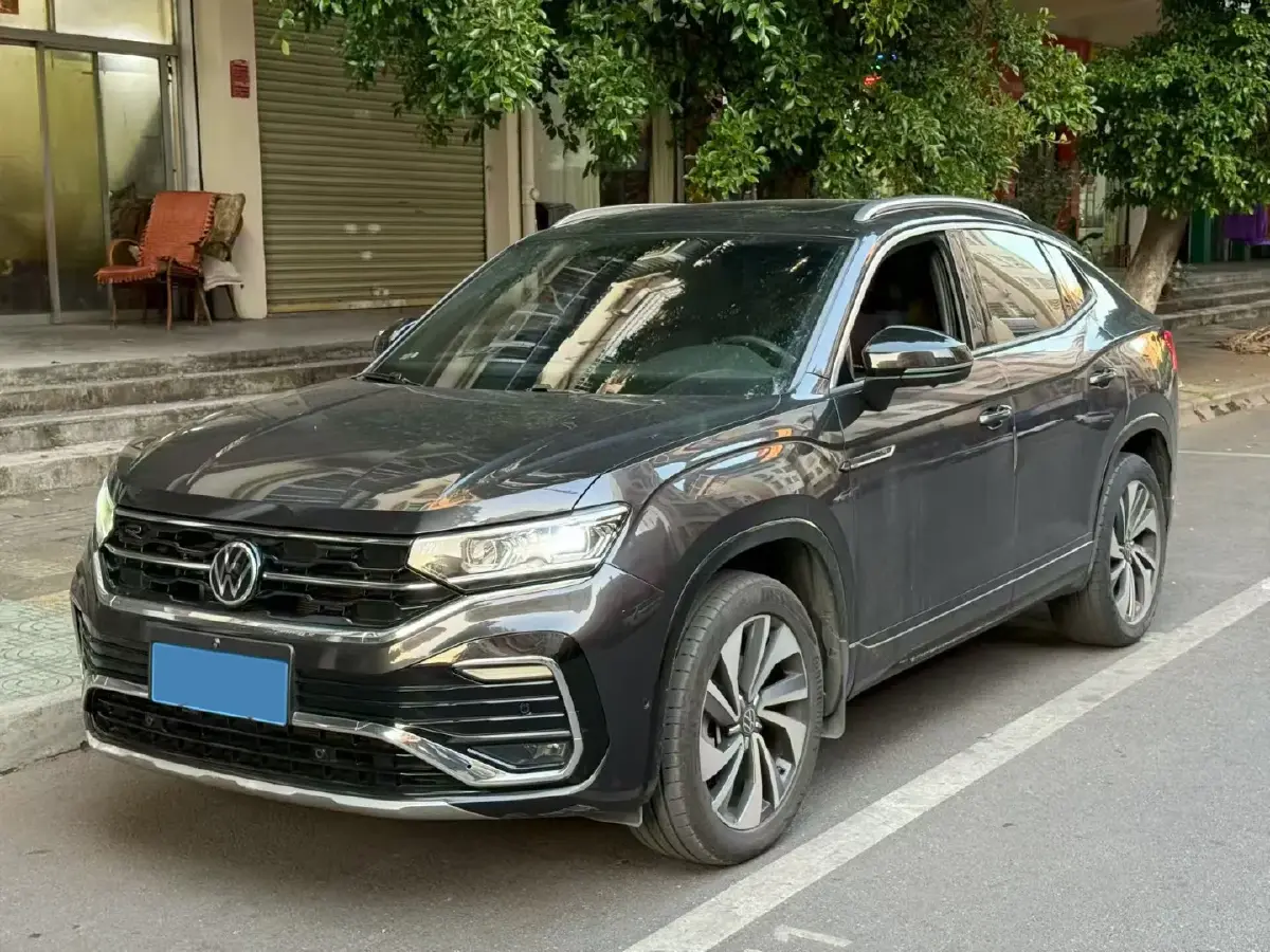 2020 Volkswagen Tayron X 2.0T 186HP L4 7DCT