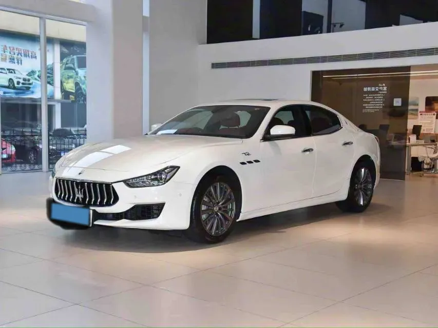 2023 Audi RS 5 2.9T 450HP V6 8AT,autocango,china used car exporter,china ev exporter,chinese used car exporter,chinese used ev exporter