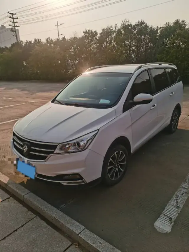 2019 BaoJun 730 1.5T 147HP L4 6MT