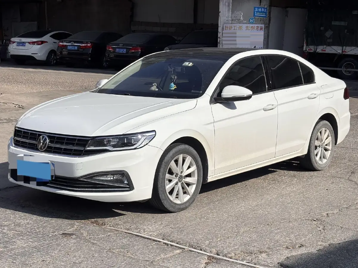 2021 Volkswagen Bora 1.5L 113HP L4 6AT