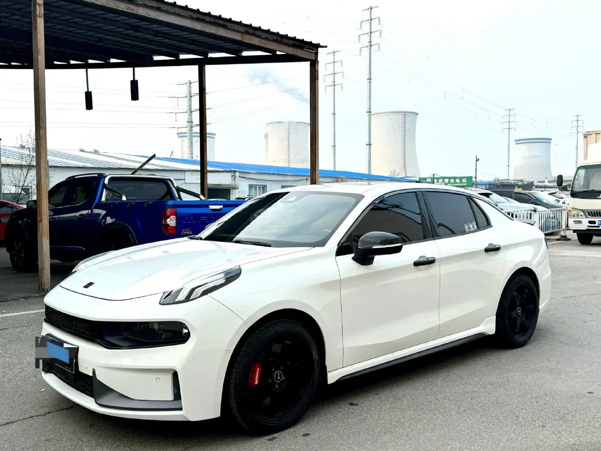 2021 LYNK&CO 03 2.0T 190HP L4 6AT