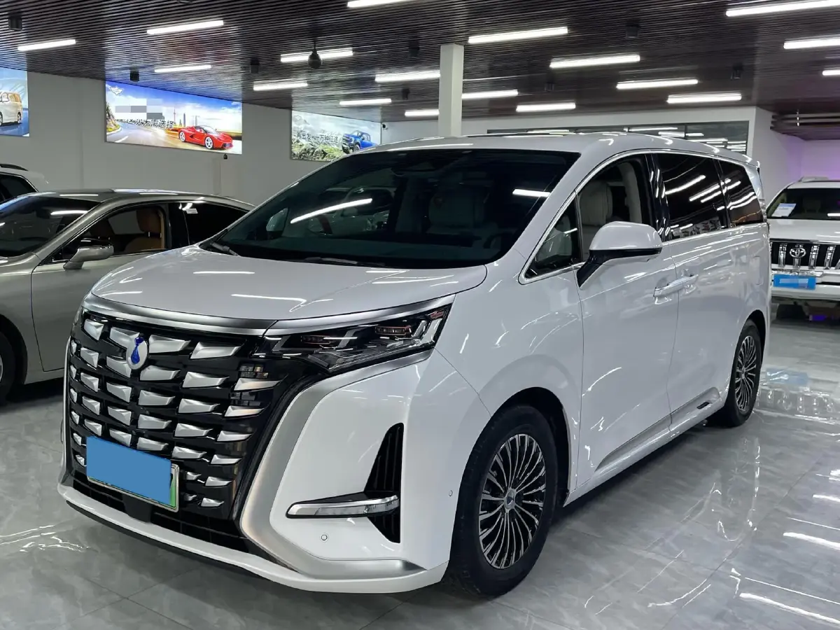 2022 Honda Odyssey 2.0L 146HP L4 E-CVT Hybrid