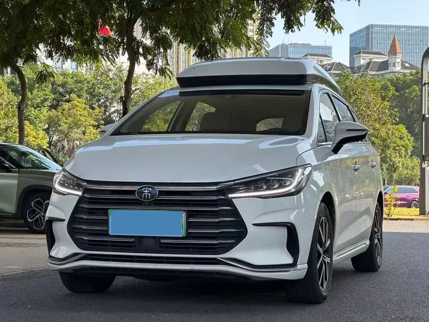 2022 Skyworth HT-i 1.5L 110HP L4 E-CVT PHEV 21.68KWH,autocango,china used car exporter,china ev exporter,chinese used car exporter,chinese used ev exporter