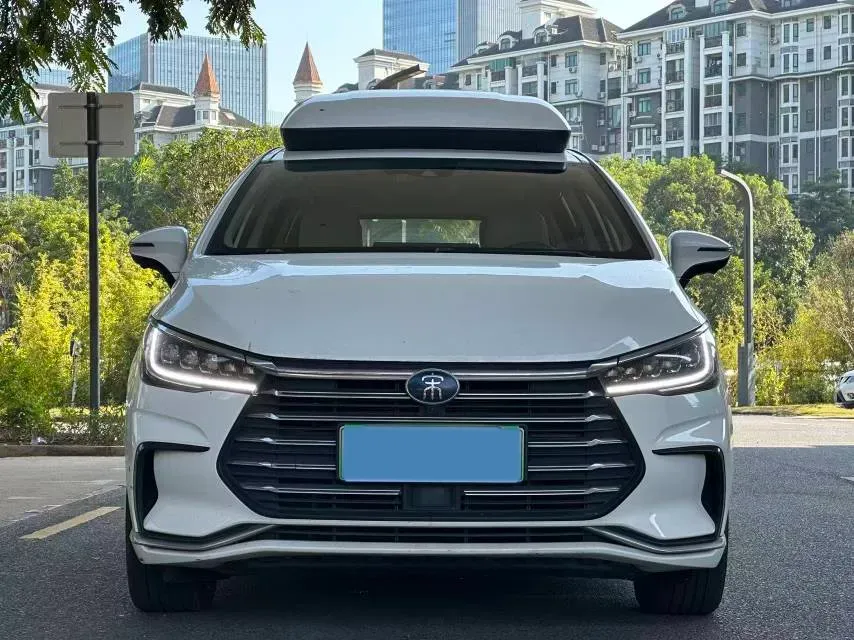 2022 Skyworth HT-i 1.5L 110HP L4 E-CVT PHEV 21.68KWH,autocango,china used car exporter,china ev exporter,chinese used car exporter,chinese used ev exporter