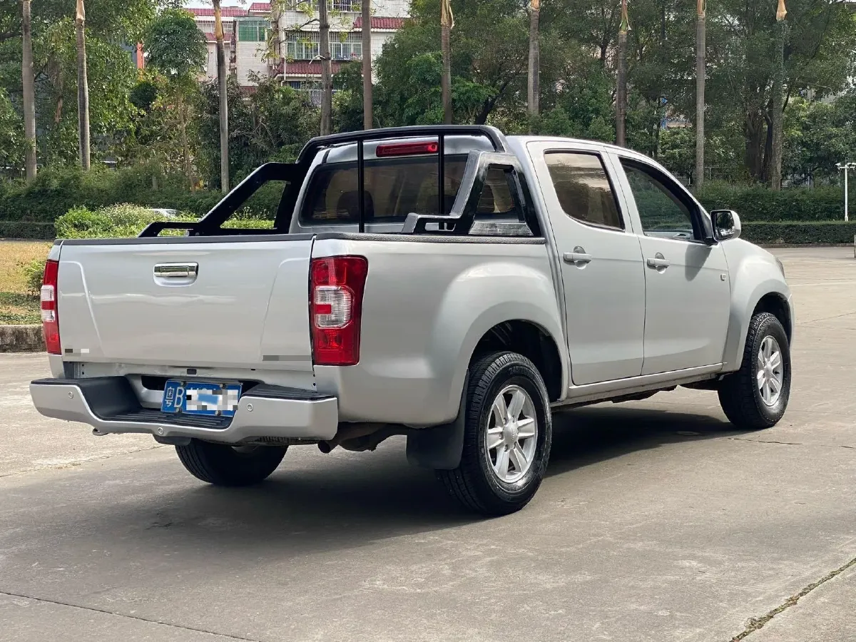 2018 JDMC T7 2.0T 204HP L4 5MT,autocango,china used car exporter,china ev exporter,chinese used car exporter,chinese used ev exporter