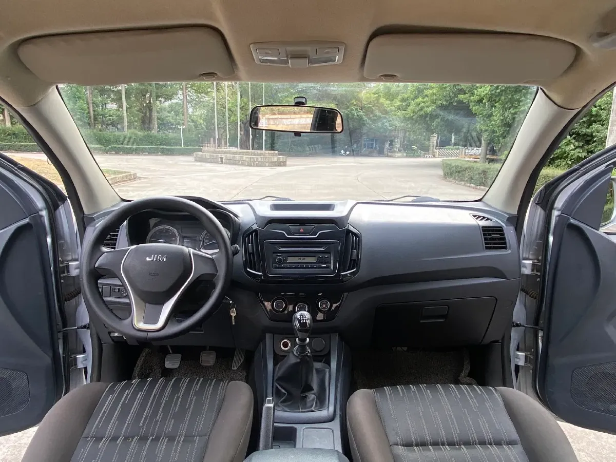 2018 JDMC T7 2.0T 204HP L4 5MT,autocango,china used car exporter,china ev exporter,chinese used car exporter,chinese used ev exporter