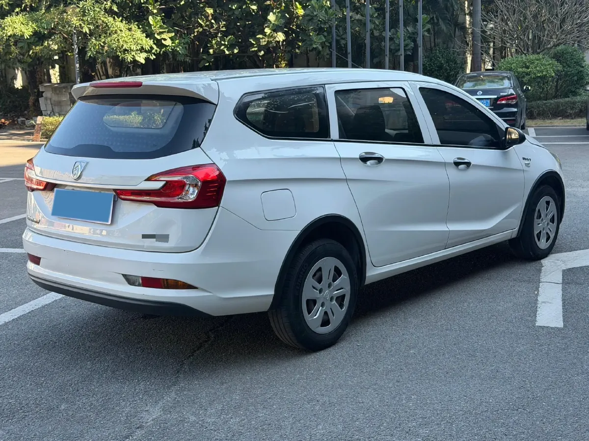 2020 JinBei T5 1.6L 116HP L4 5MT,autocango,china used car exporter,china ev exporter,chinese used car exporter,chinese used ev exporter