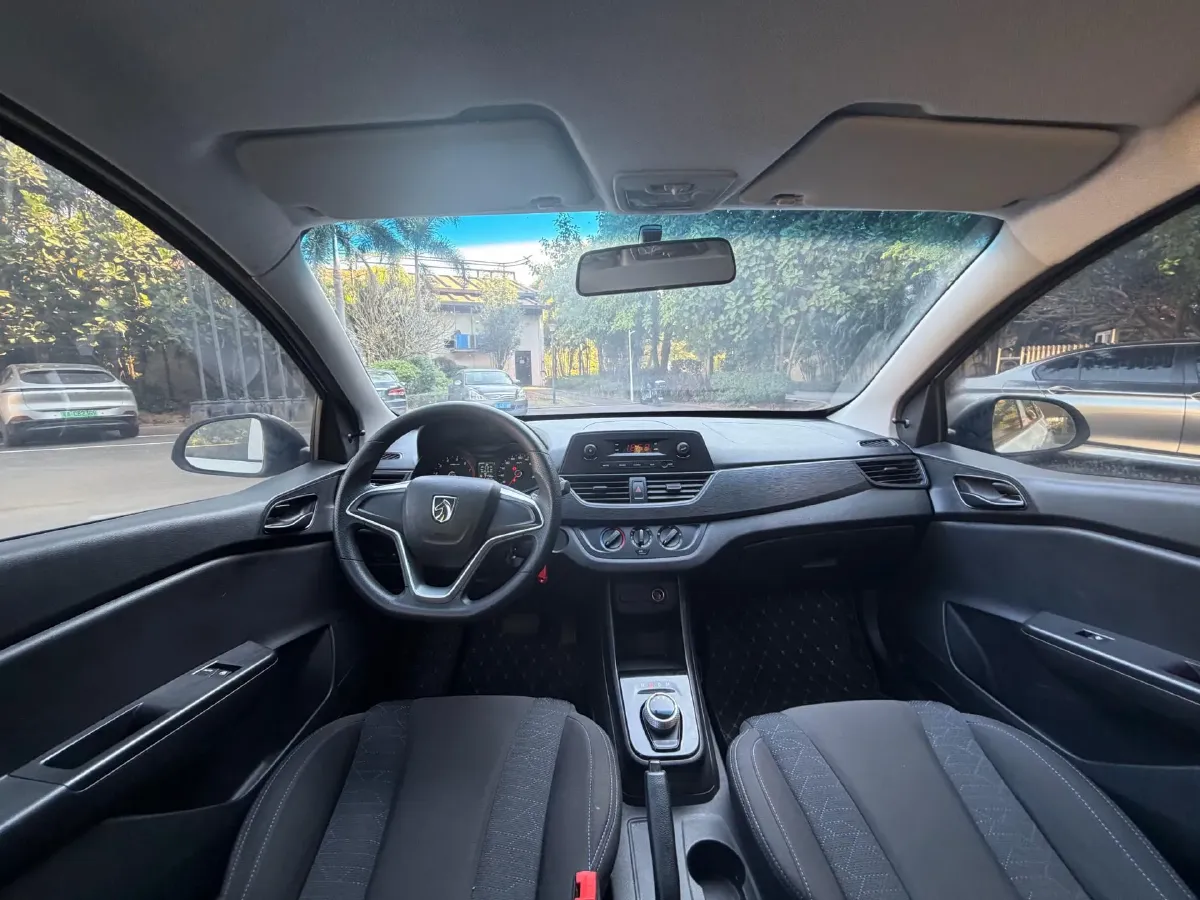 2020 JinBei T5 1.6L 116HP L4 5MT,autocango,china used car exporter,china ev exporter,chinese used car exporter,chinese used ev exporter