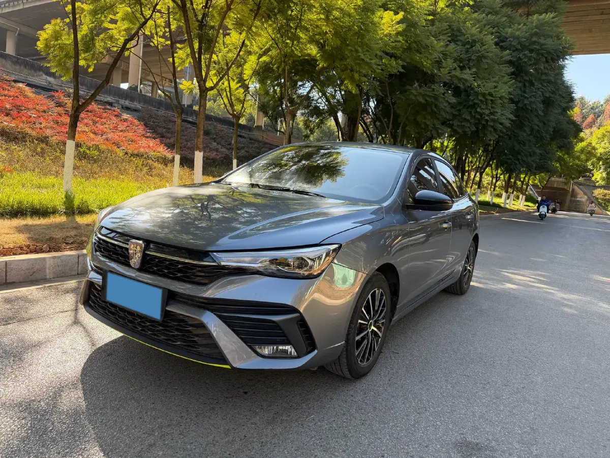 2021 Roewe i5 1.5L 120HP L4 5MT