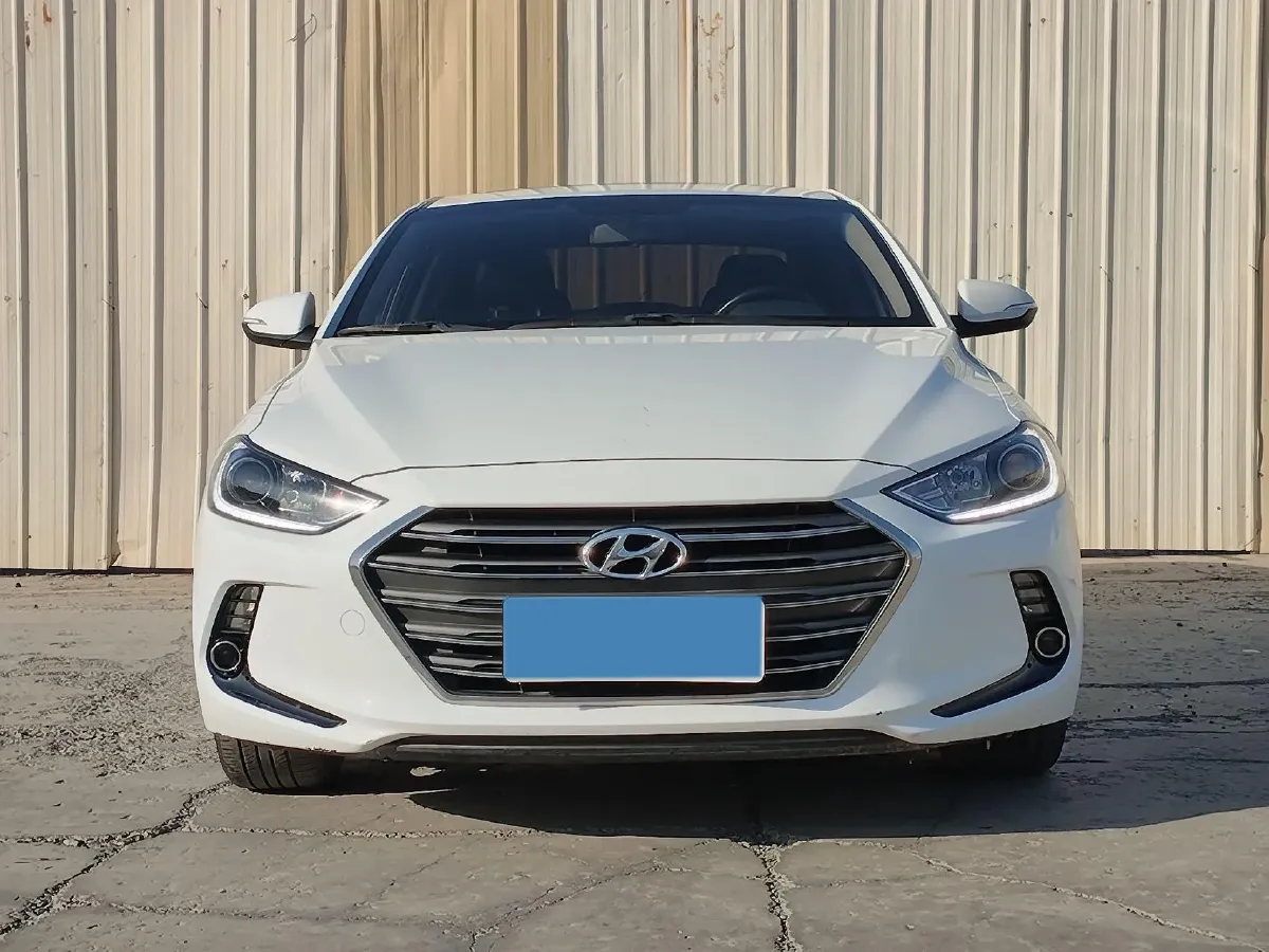 2016 Hyundai Elantra 1.6L 130HP L4 6AT,autocango,china used car exporter,china ev exporter,chinese used car exporter,chinese used ev exporter