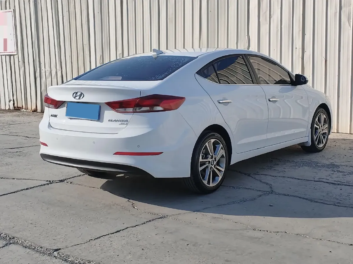 2016 Hyundai Elantra 1.6L 130HP L4 6AT,autocango,china used car exporter,china ev exporter,chinese used car exporter,chinese used ev exporter