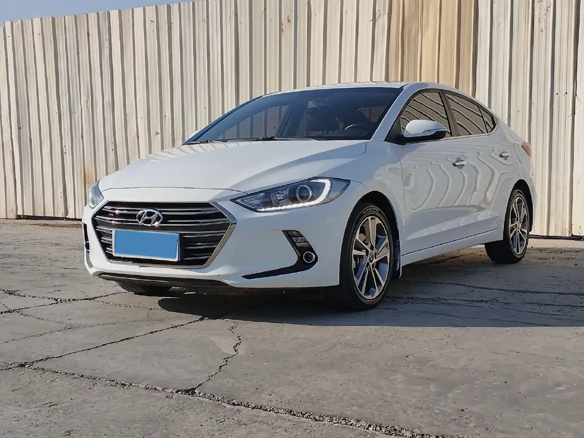 2016 Hyundai Elantra 1.6L 130HP L4 6AT,autocango,china used car exporter,china ev exporter,chinese used car exporter,chinese used ev exporter