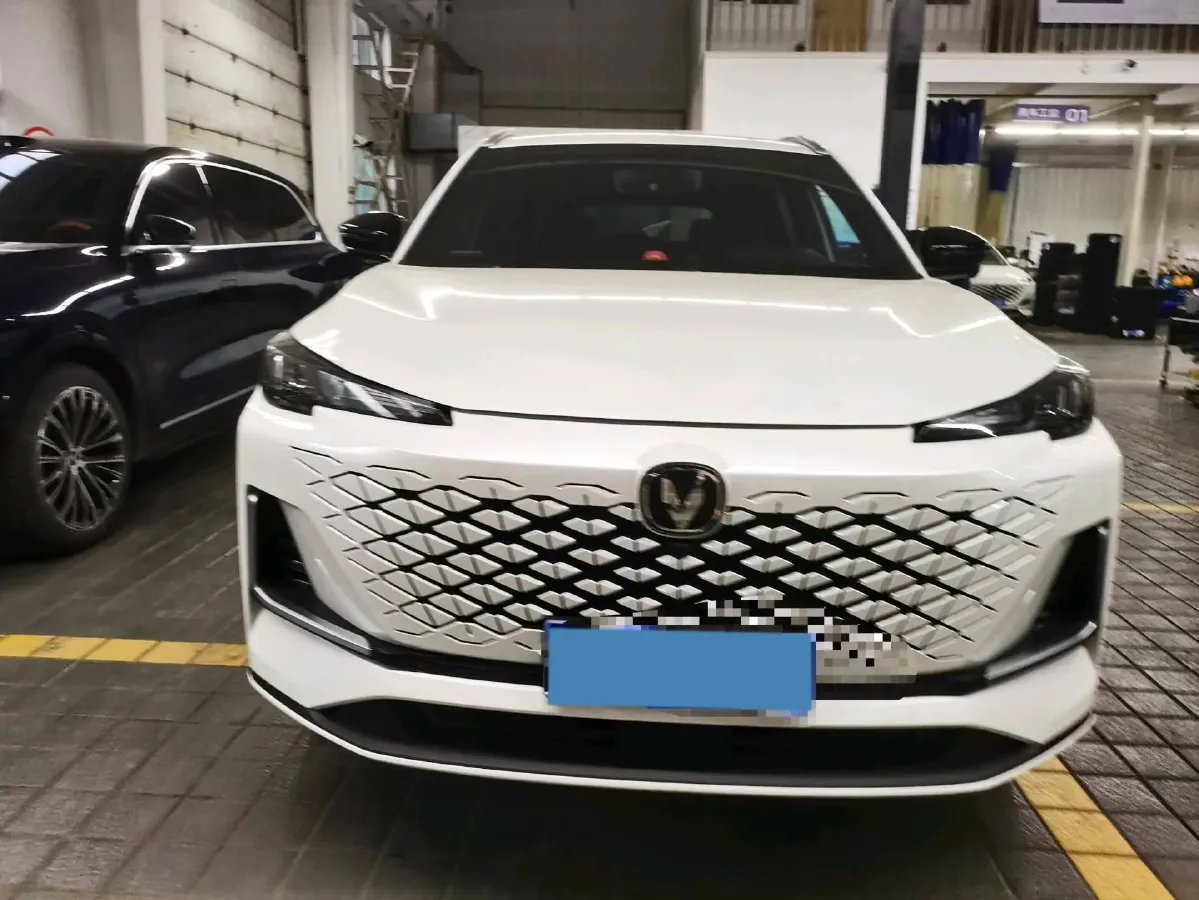 2024 ChangAn CS55 Plus 1.5T 188HP L4 7DCT,autocango,china used car exporter,china ev exporter,chinese used car exporter,chinese used ev exporter