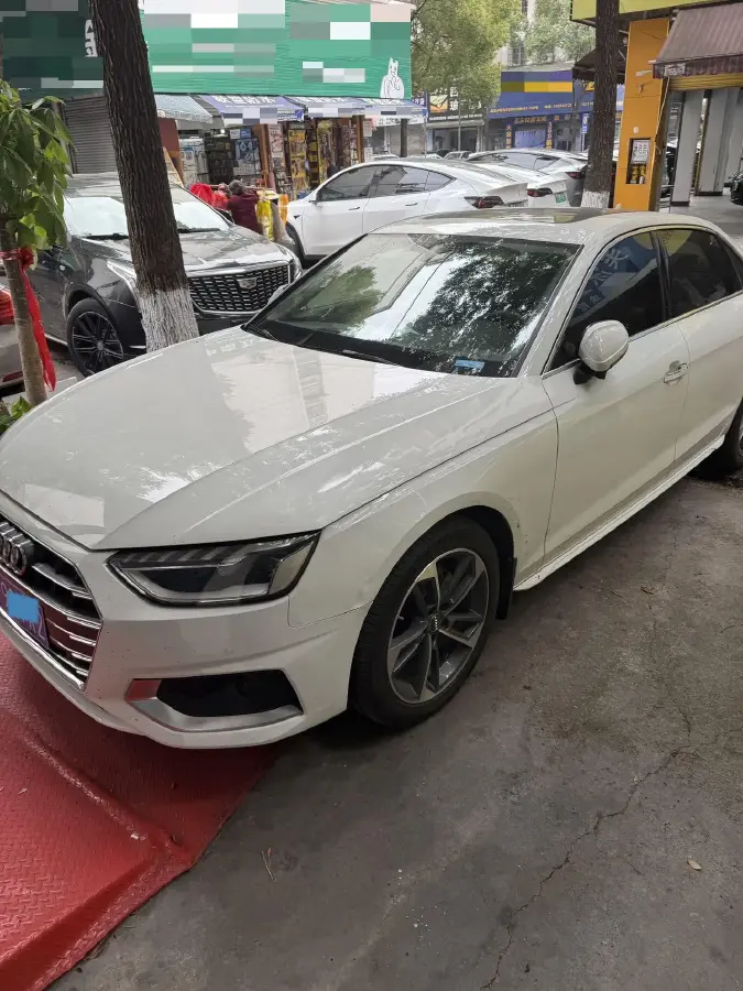 2020 Audi A4L 2.0T 190HP L4 7DCT